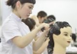 授業風景レポート★美容師免許 国家試験に向けて、模擬試験で最終チェック!【バンタンデザイン研究所 高校 blog(ブログ)】